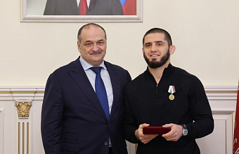 Double UFC Champion Islam Makhachev Awarded Dagestan Medal